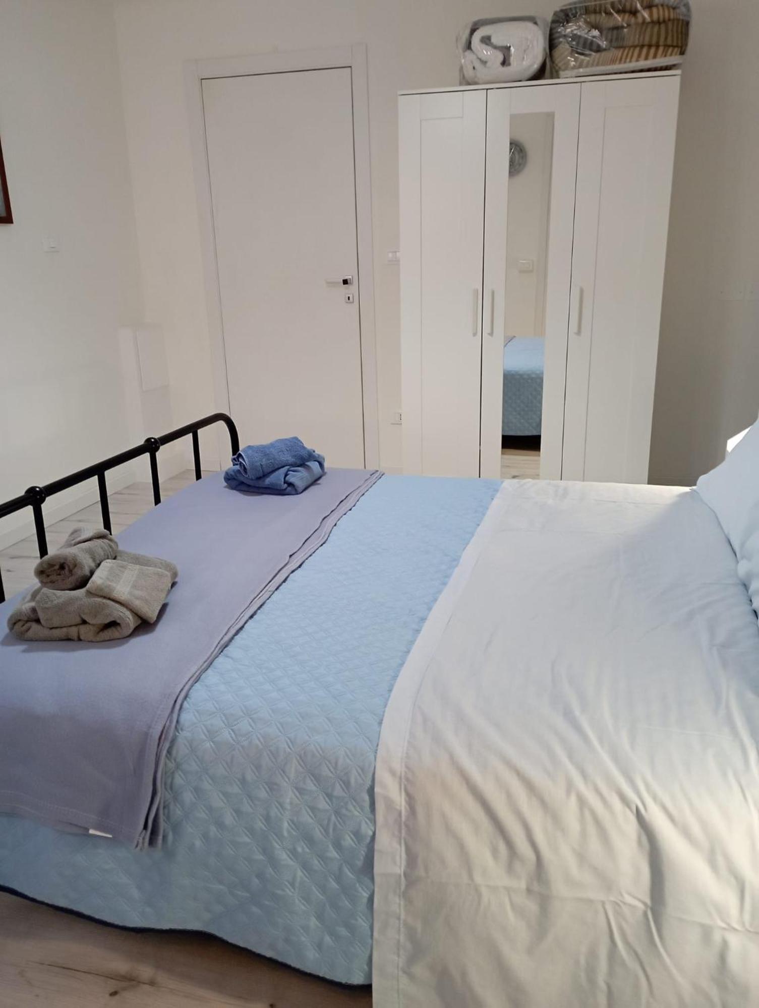 Bed and breakfast La Dimora Degli Artisti - Bologne Extérieur photo